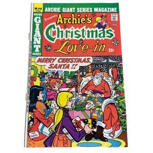 Archie Giant Series 242 Archies Christmas Love In January 1976 Bagged Boarded